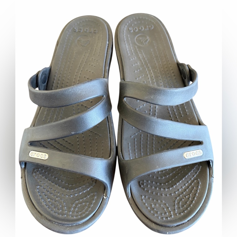 CROCS Patricia 11 Wedge Heeled Strappy Black Sandals Size 8